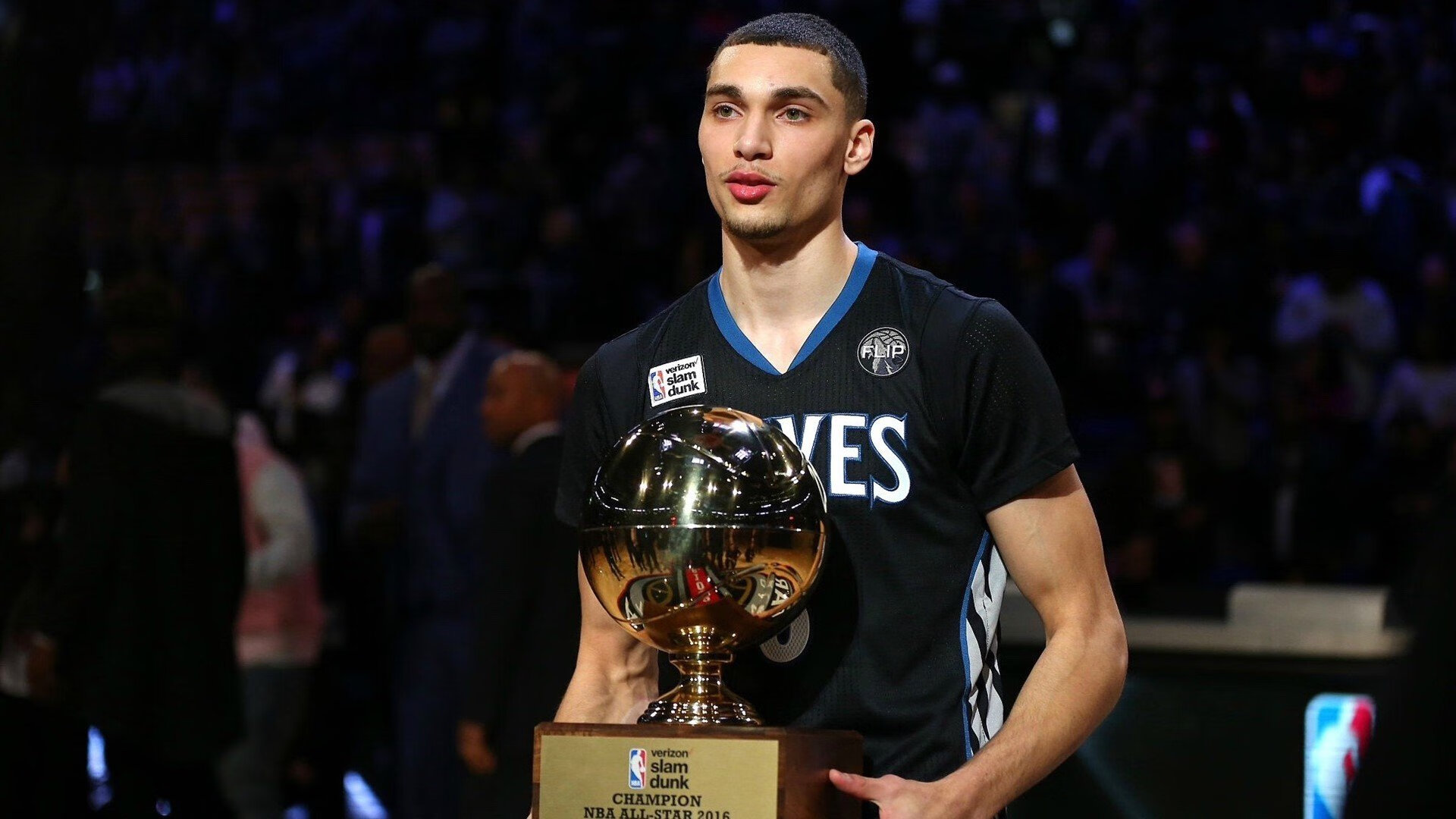 从西亚卡姆到独行侠,NBA教练的人设崩塌危机